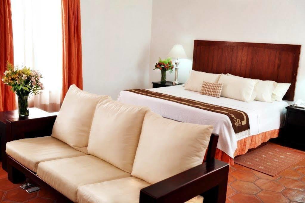 Hotel Casa Virreyes 4*